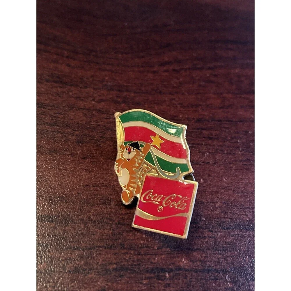 Vintage 1988 Seoul Olympics Coca Cola Hodori Tiger Suriname Flag‎ Lapel Pin